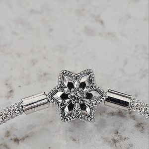 Pandora Moments "Shine Bright" Mesh Bangle Bracelet